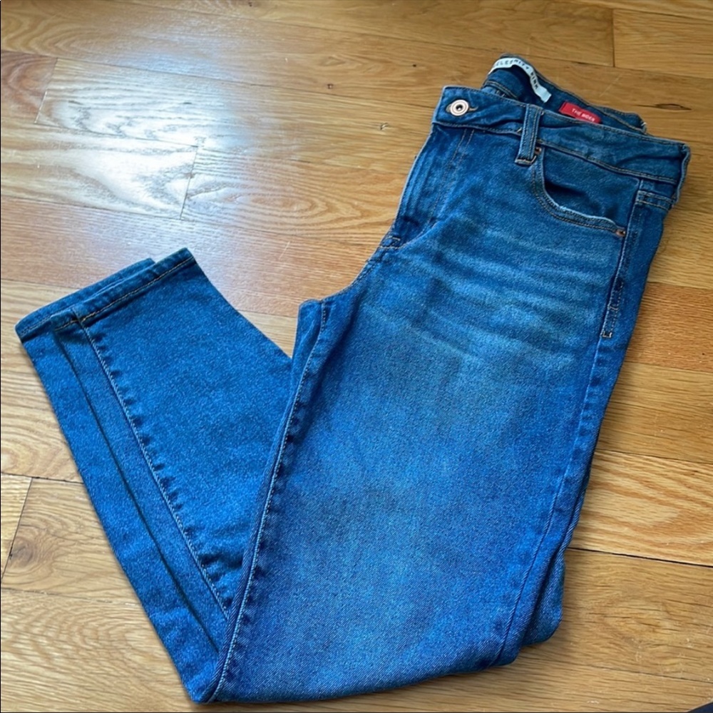 Celebrity pink skinny jeans